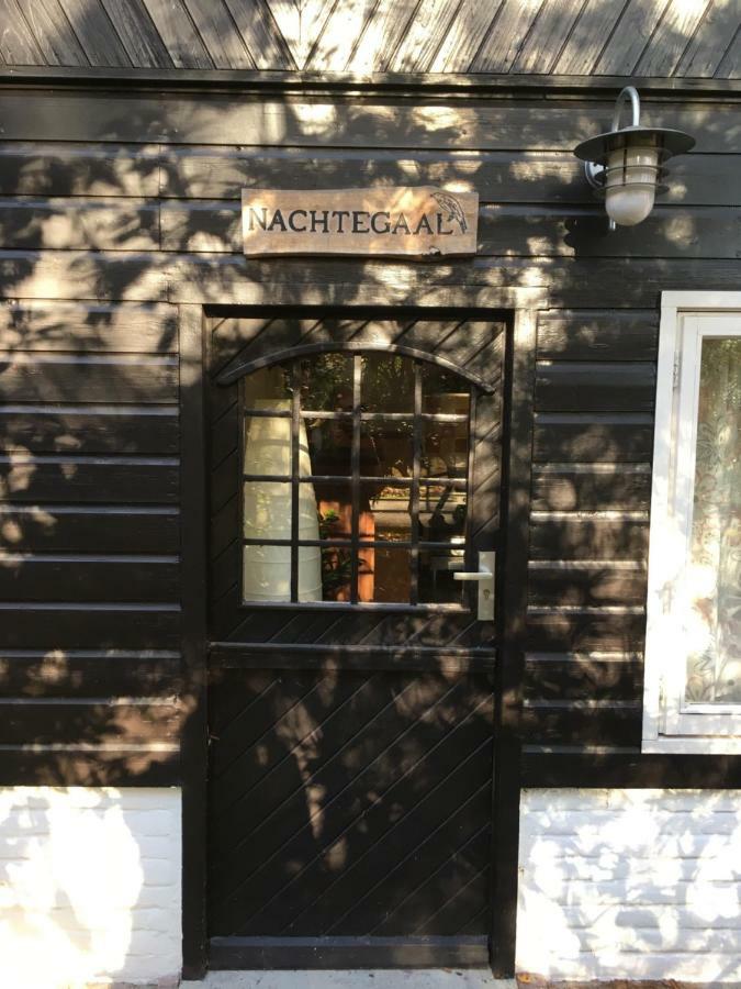 Kleine Huisje Op De Veluwe Otterlo Exteriör bild